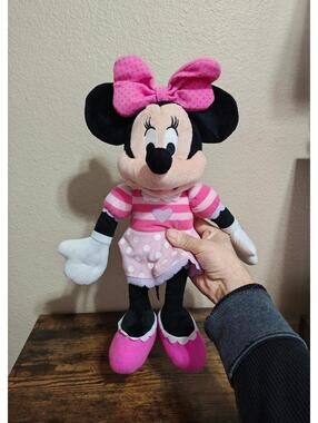 Just Play Disney Minnie Mouse 16" Plush